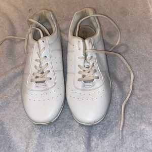 cheer shoes